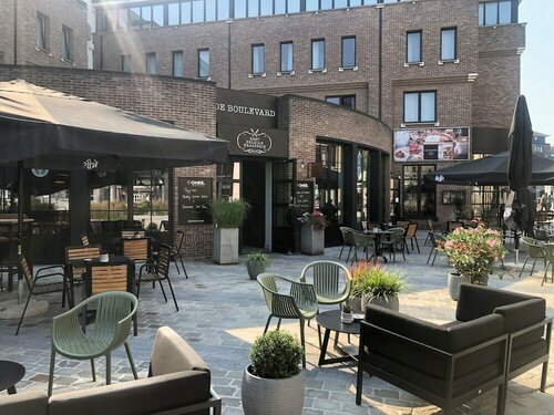 Внешний вид отеля Holiday Inn Hasselt, an Ihg Hotel в Хасселте, фото 5