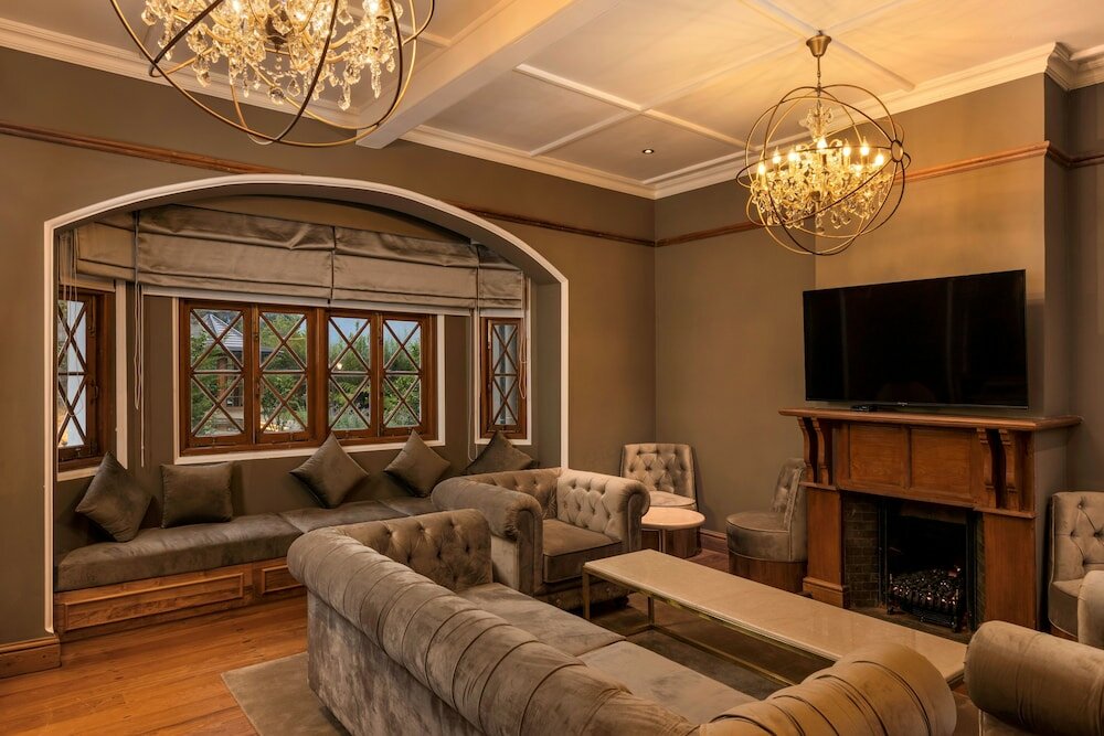 Фото The Bellwood Manor