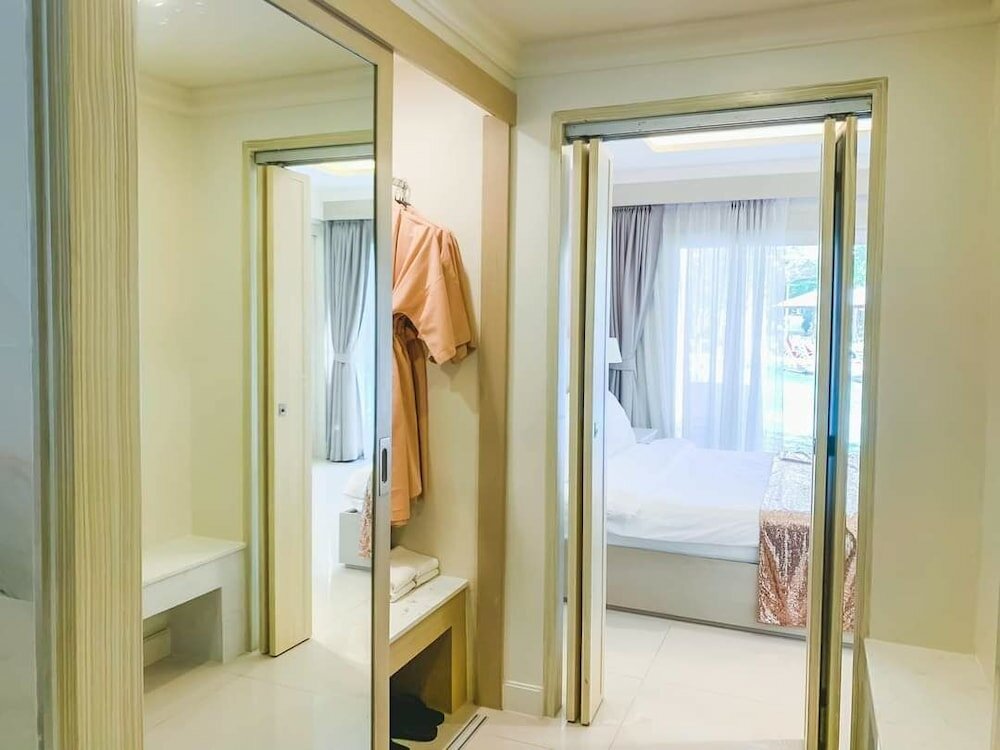 Фото The Sea - Cret Hua Hin