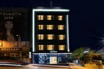 Nish Suites Beşiktaş (Istanbul, Besiktas, Gayrettepe Neighborhood, Hattat Halim Street, 11), hotel