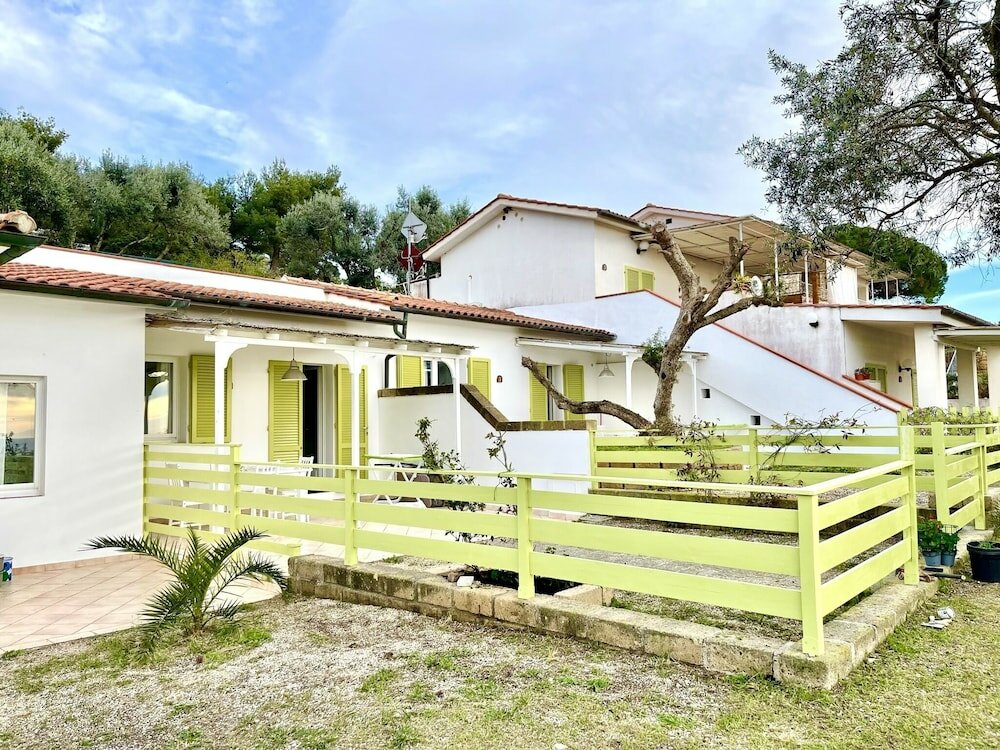 Фото Les Bouganvilles by SolturElba