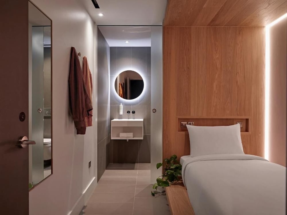 Фото Zedwell Hotel Piccadilly Circus