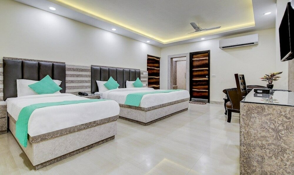 Фото Hotel Mahajan Internatioanal