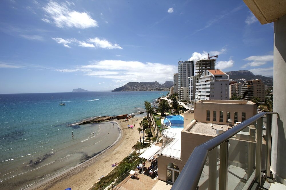 Фото Exclusive Frontline Apt. in Luxury Residence