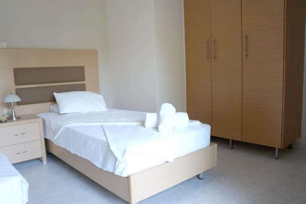 Фото Angela Apartments