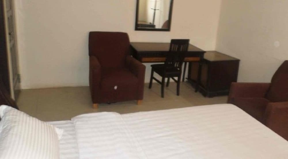 Фото Golden Simcha Hotel