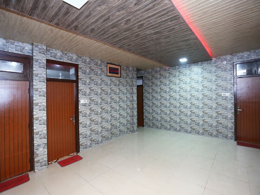 Фото Oyo 28835 Hotel Star