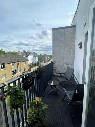 Апартаменты Lovely 2bd Flat With Roof Terrace - Herne Hill! в Лондоне