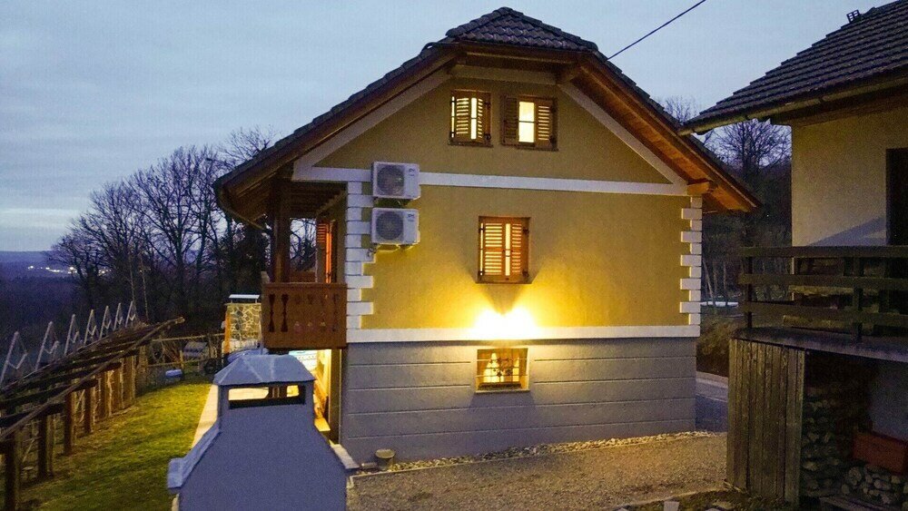 Фото Vineyard Cottage Stepan