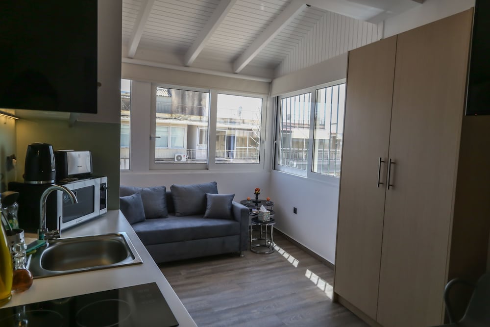 Фото Triple A - Evripidou 36