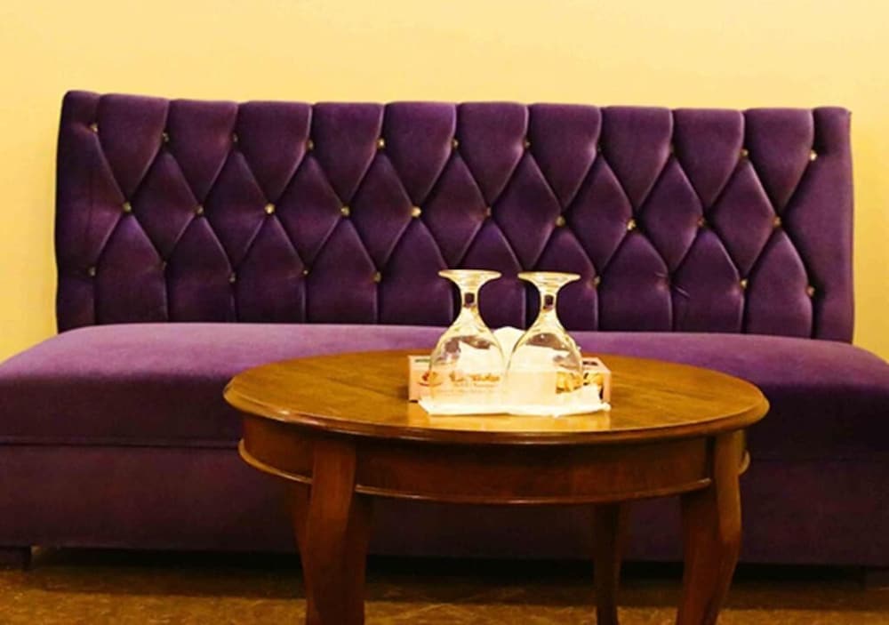 Фото La-Taska Motel