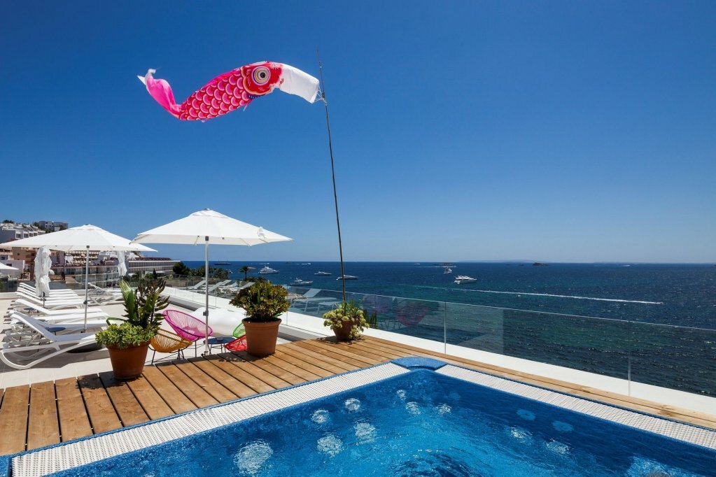 Фото Sud Ibiza Suites