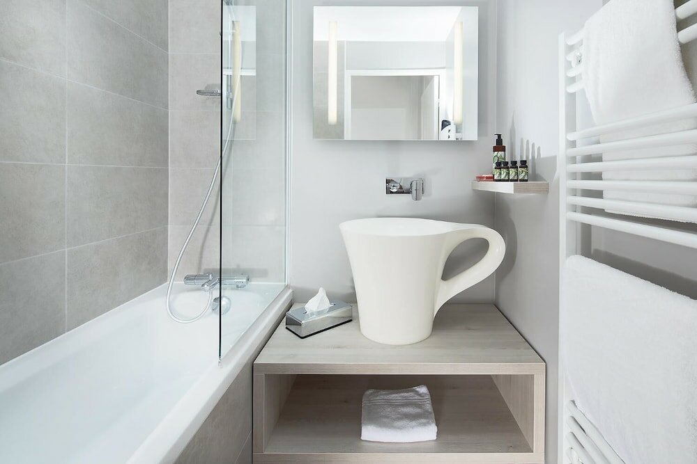 Фото Marmont Hotel