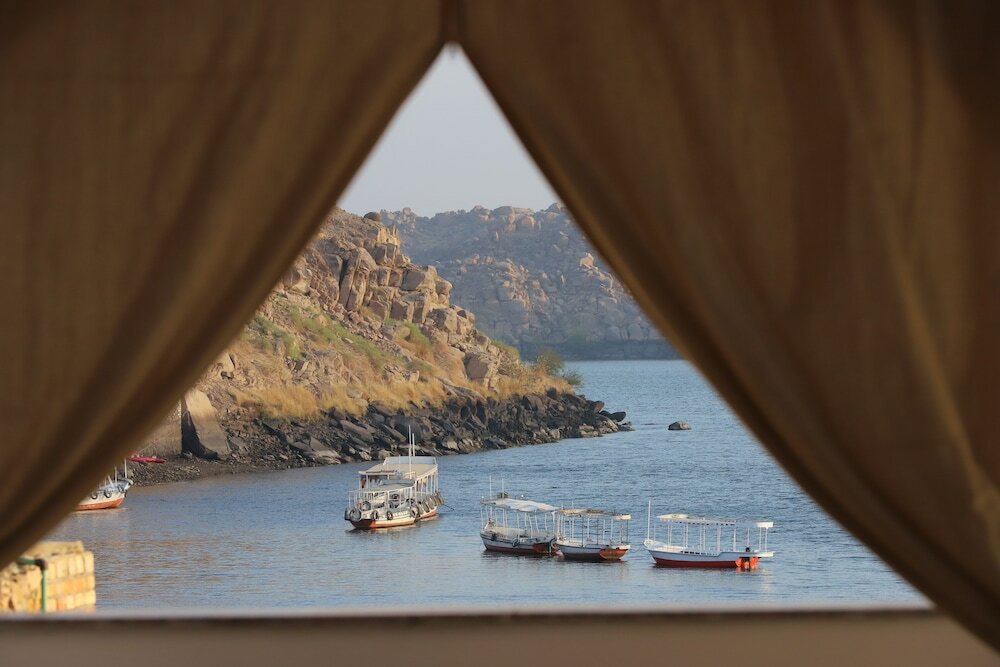 Фото Noprea Boutique Hotel