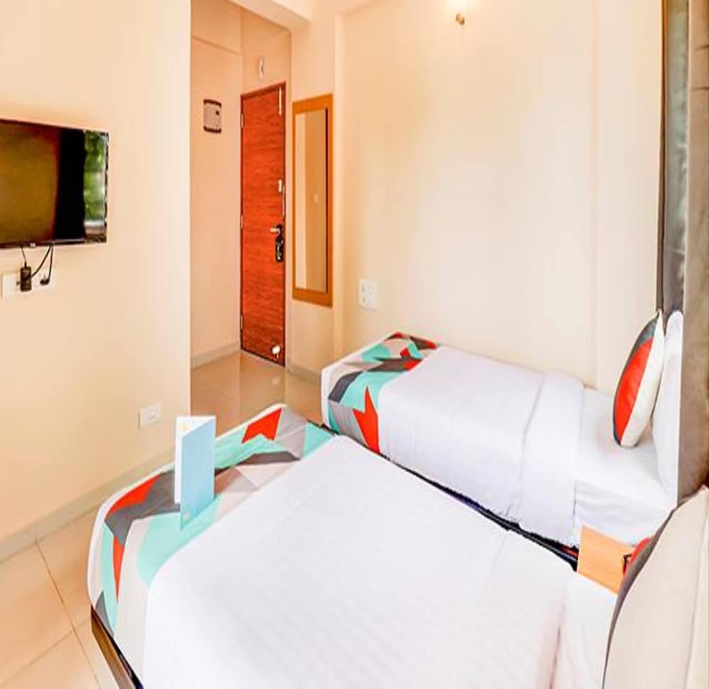 Фото Fabhotel Bsr Inn