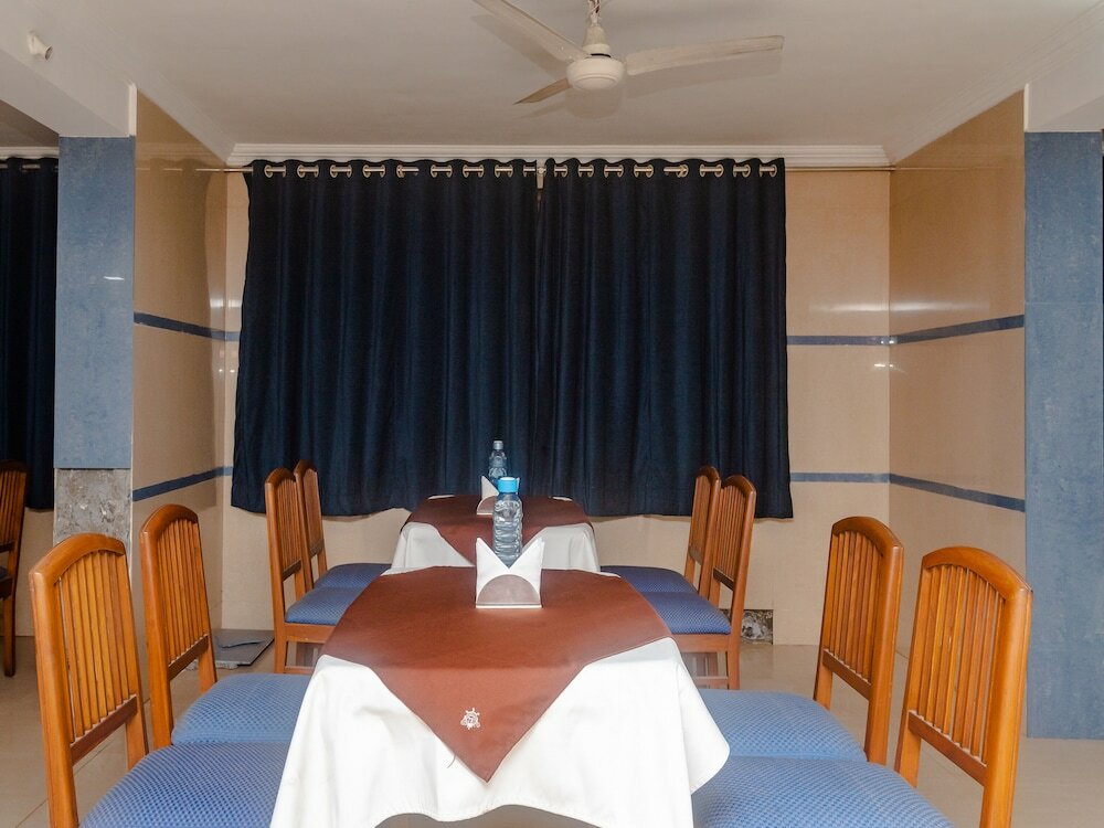 Фото Tuliipstays - Hotel Ashok Bhiwandi