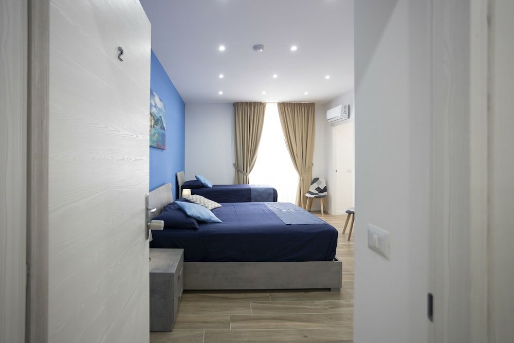 Фото Giuly Suites & Rooms