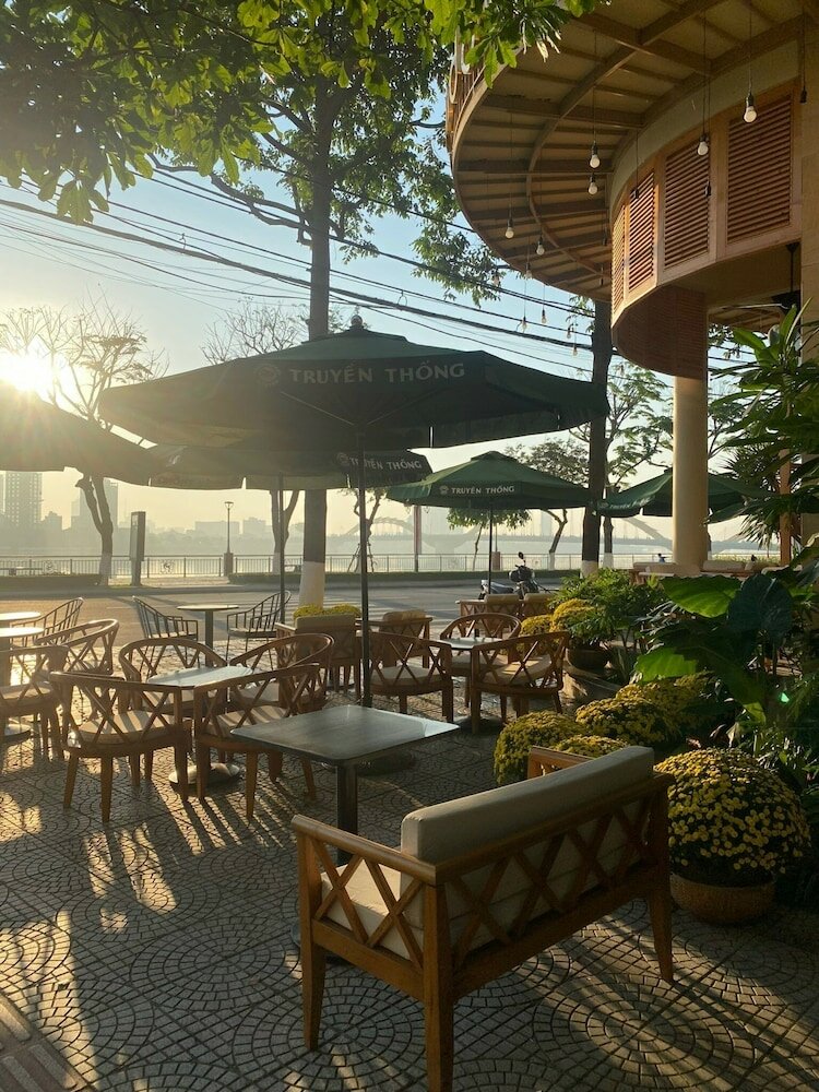 Фото Danapearl Riverside Condotel