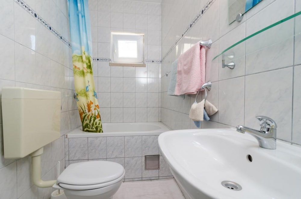 Фото Apartments Plavac Mali