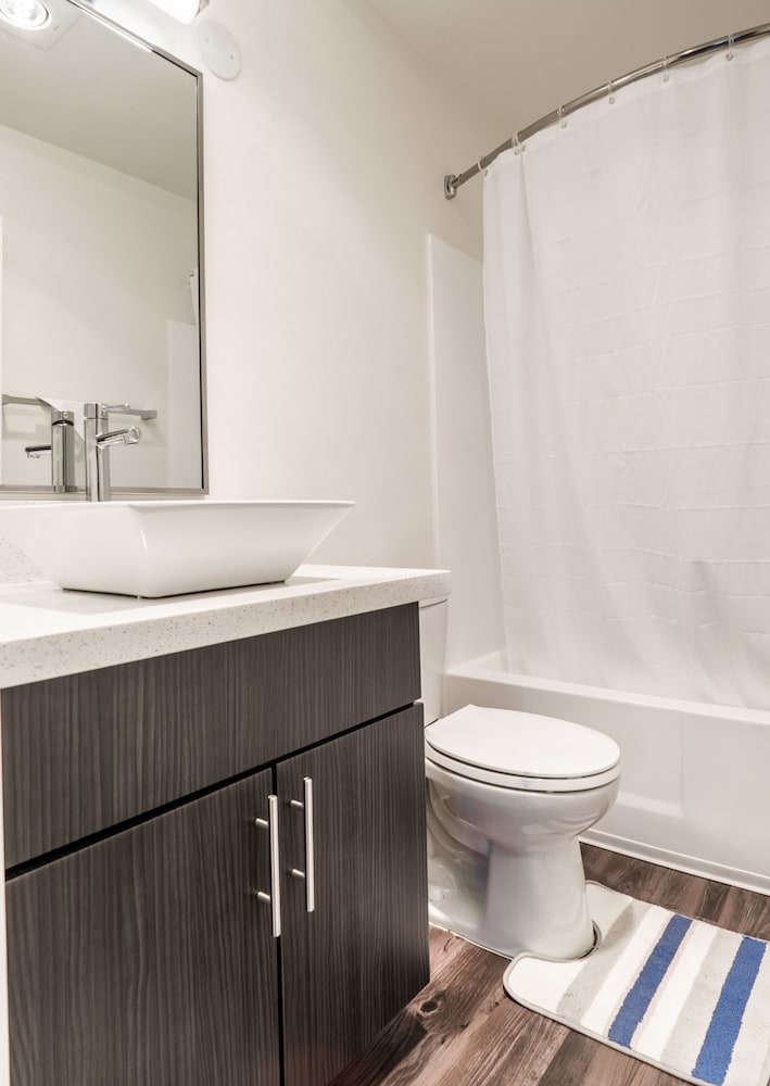 Фото Wellworth Apartments