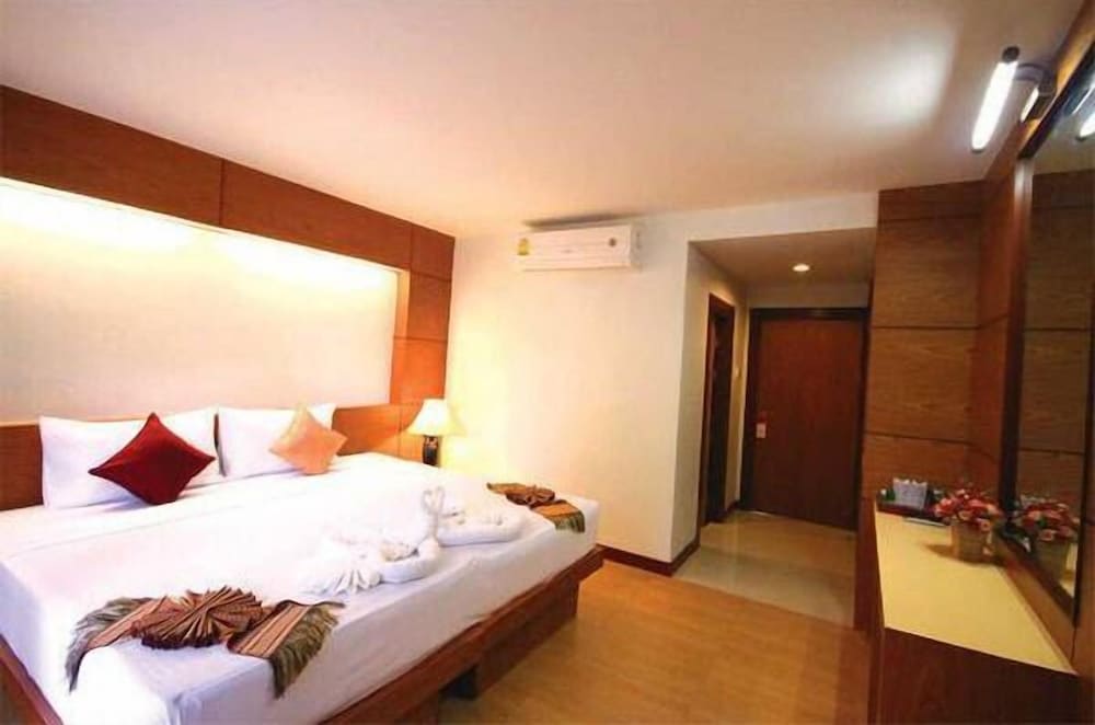 Фото Phi Phi Andaman Resort