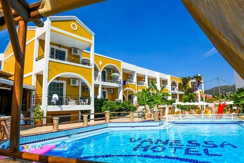 Внешний вид отеля Vanessa Hotel в Муниципальной единице Лаганасе, фото 1