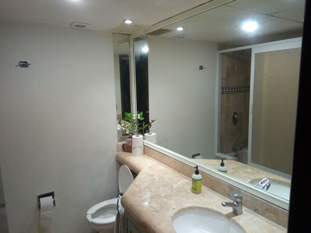 Фото Ocean Front Suites by Rodero Condos