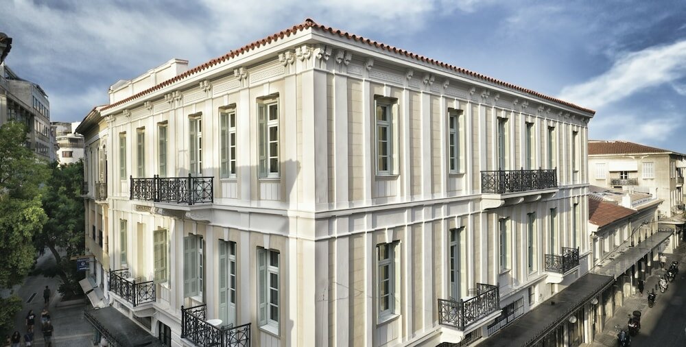 Фото отеля 1