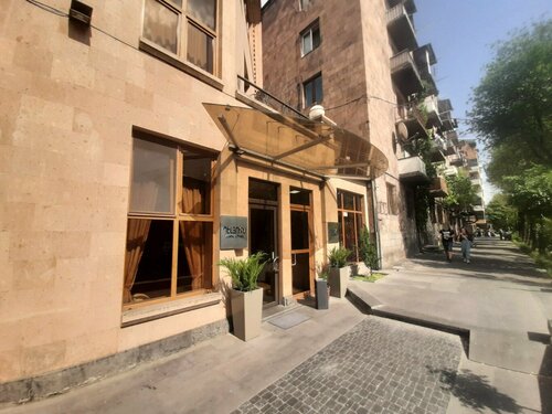 Гостиница Yerevan Deluxe в Ереване