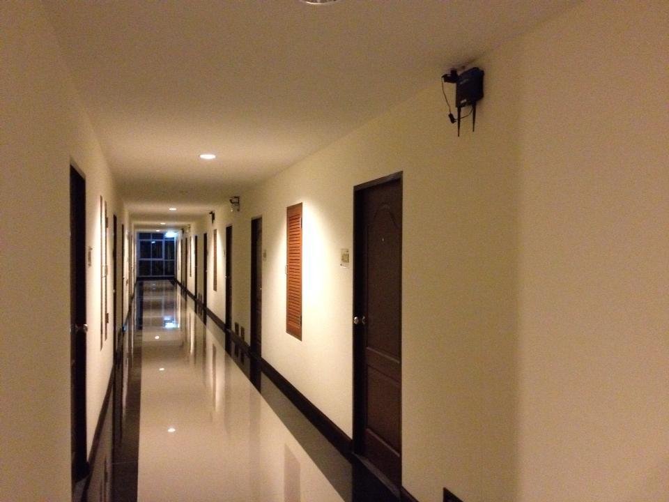 Фото The Capital Hotel