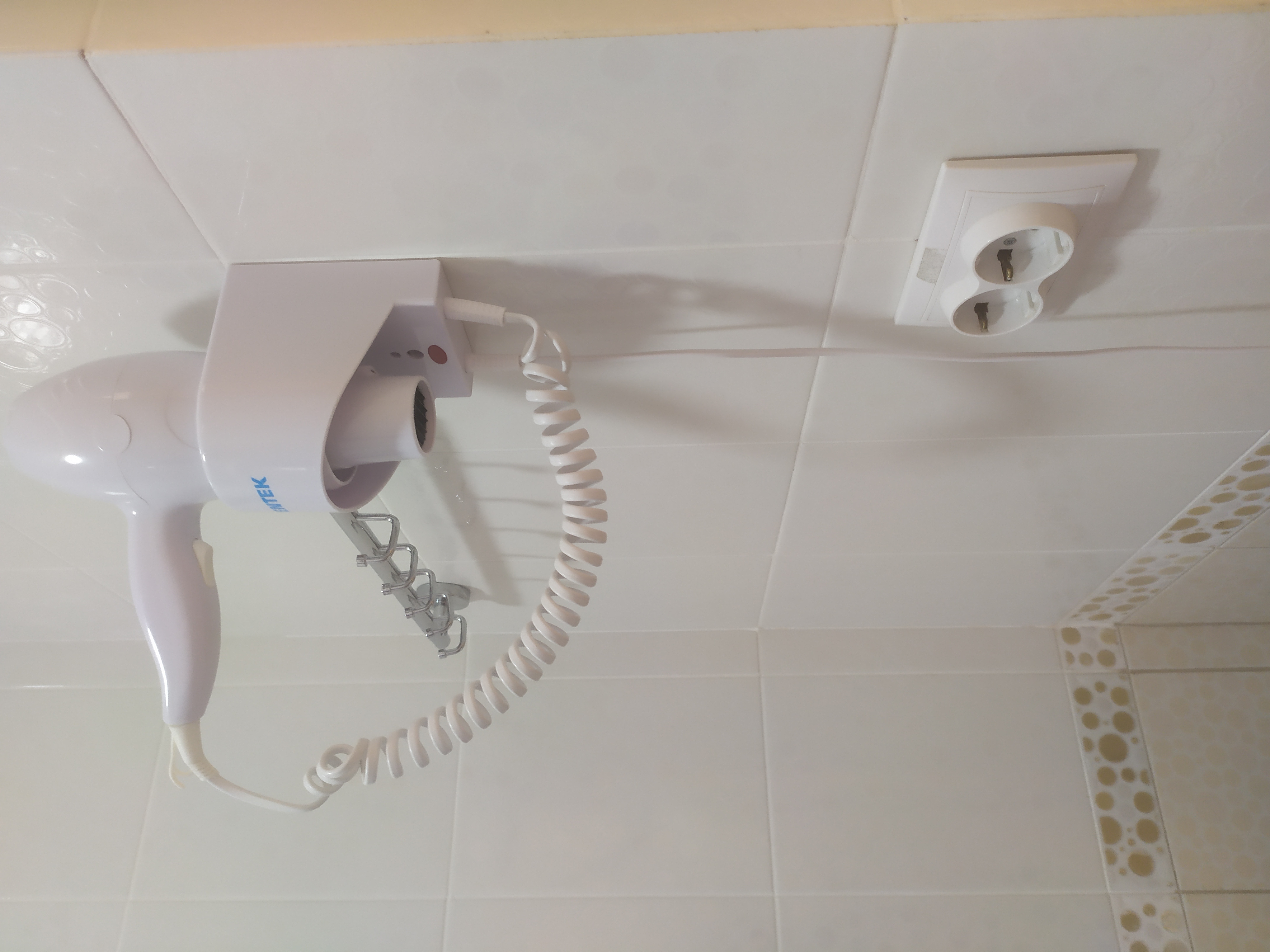 Фото Small Hotel