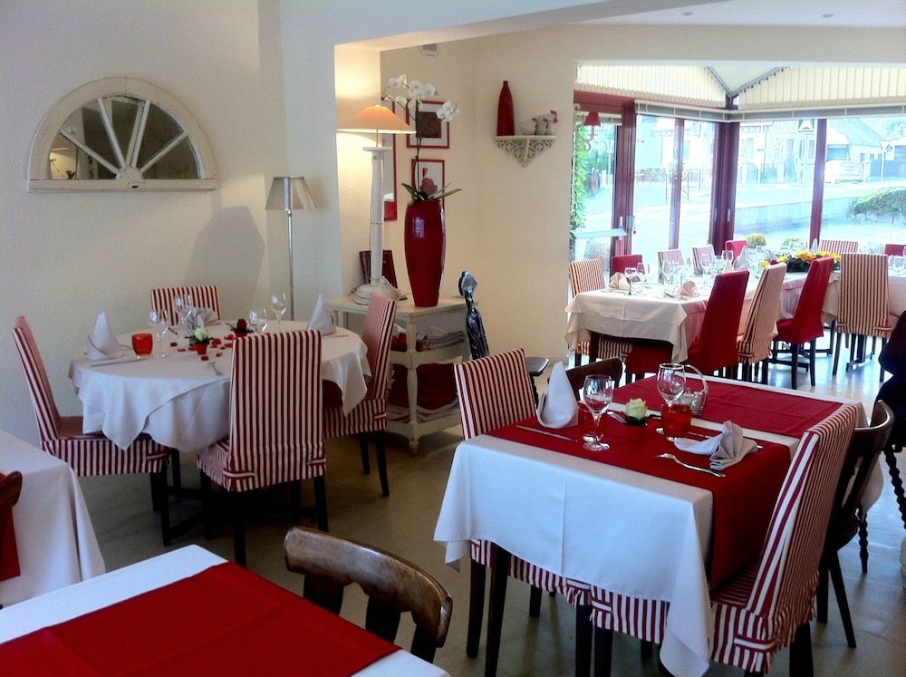 Фото Hôtel aux Sapins