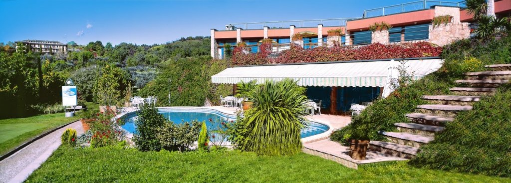 Фото Golf Hotel Ca' degli Ulivi