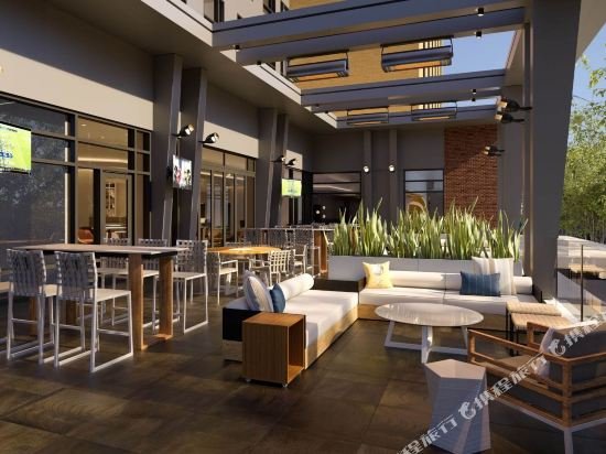 Фото Hyatt Place Indianapolis Downtown