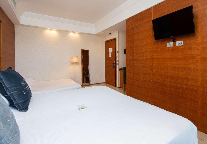 Фото Best Western Maison B