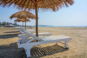 Larisa Beach Resort