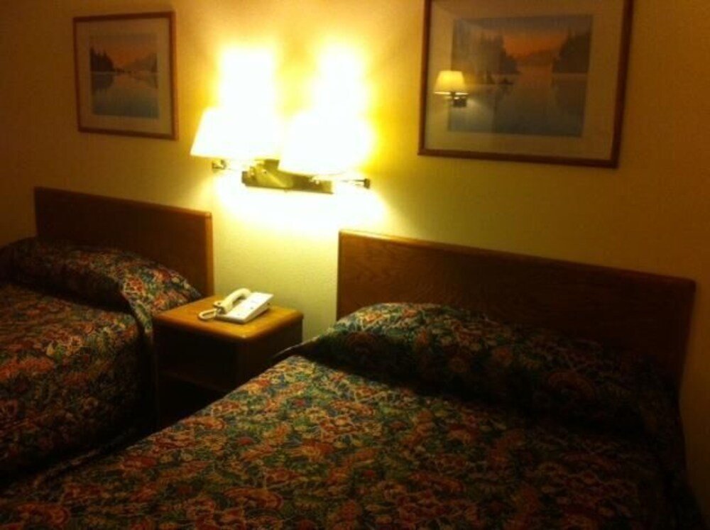 Фото Landmark Inn