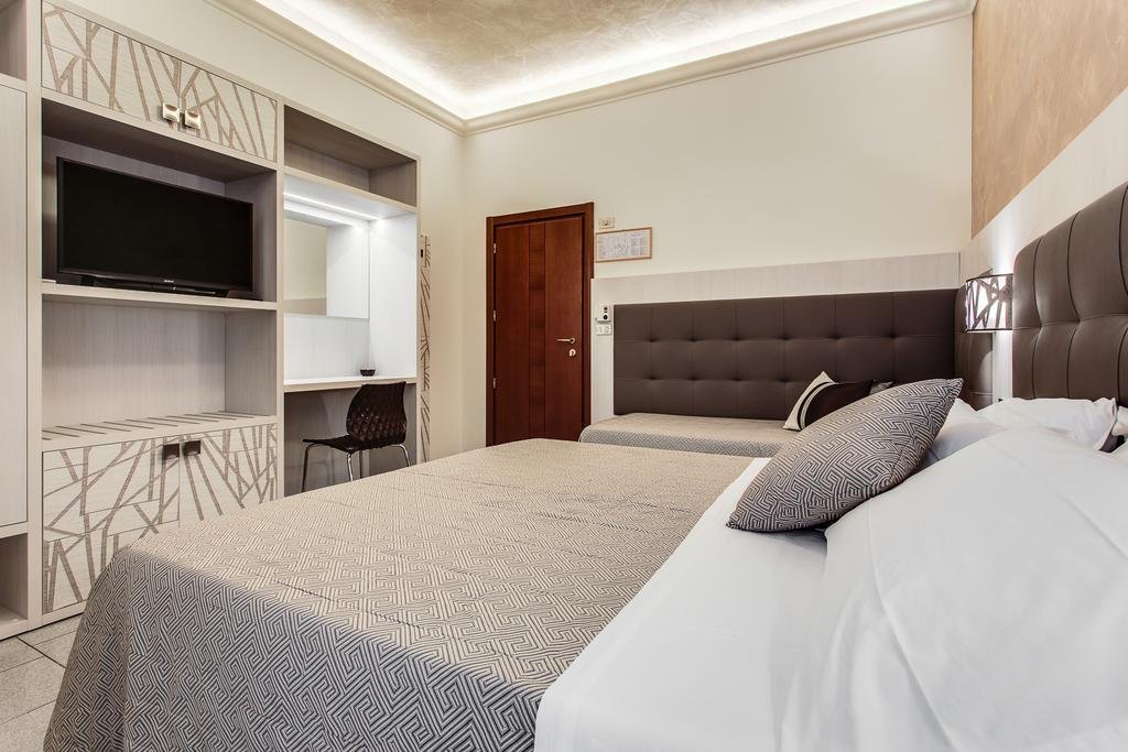 Фото Hotel Dolce Vita Cesenatico