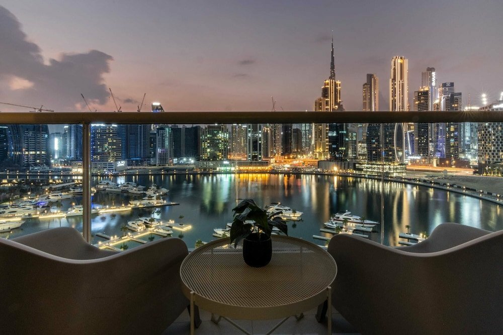 Short-term housing rental Guestready - Superb Apartment With Exquisite Water Views, Dubai, photo