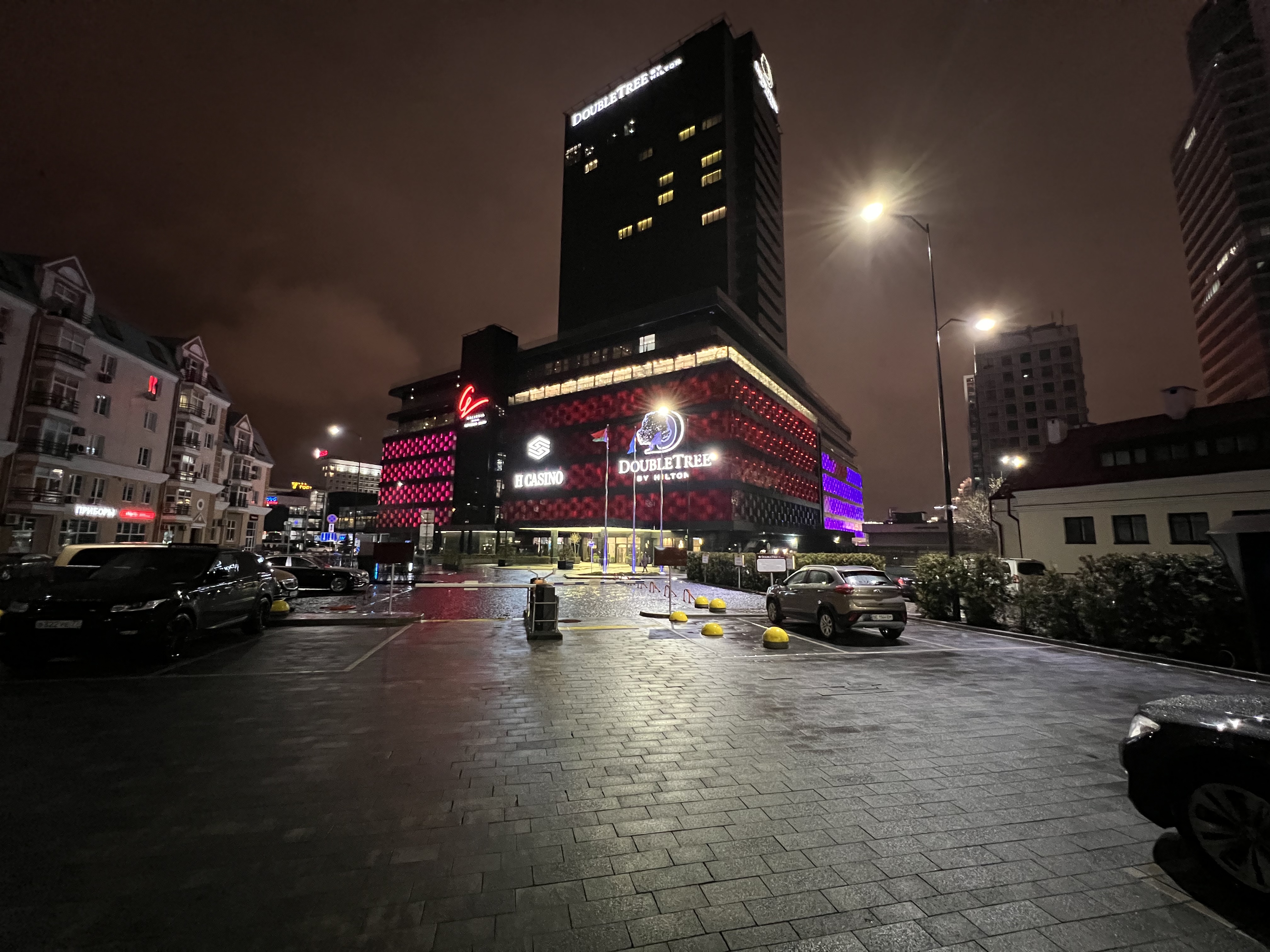 Фото DoubleTree by Hilton Minsk