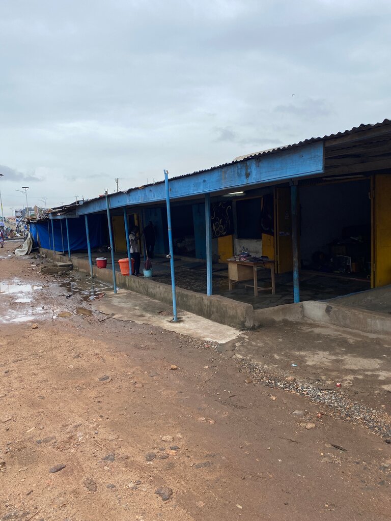 Carpet shop Wofa Store, Accra, photo