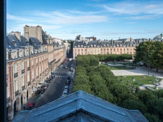 Фото Cour des Vosges