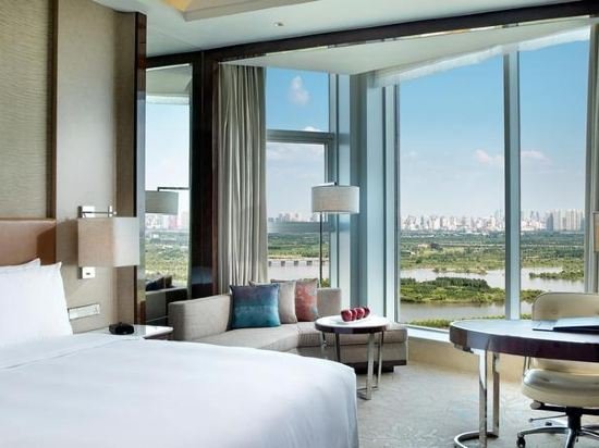 Фото Jw Marriott Hotel Harbin River North