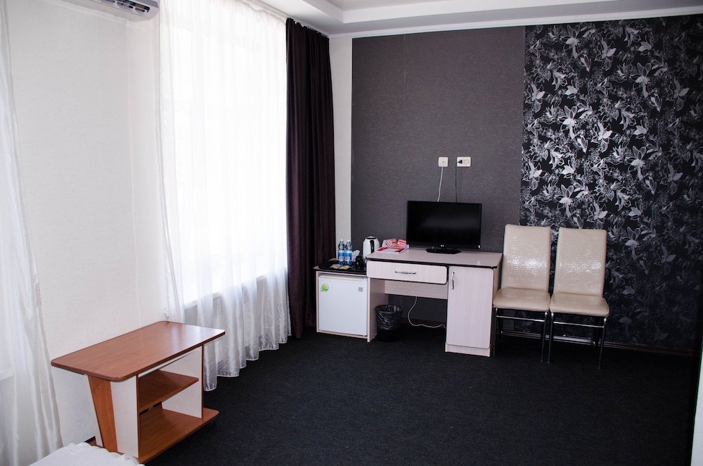 Фото Business Hotel