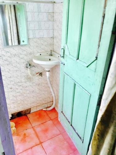 Фото Hotel Surya International