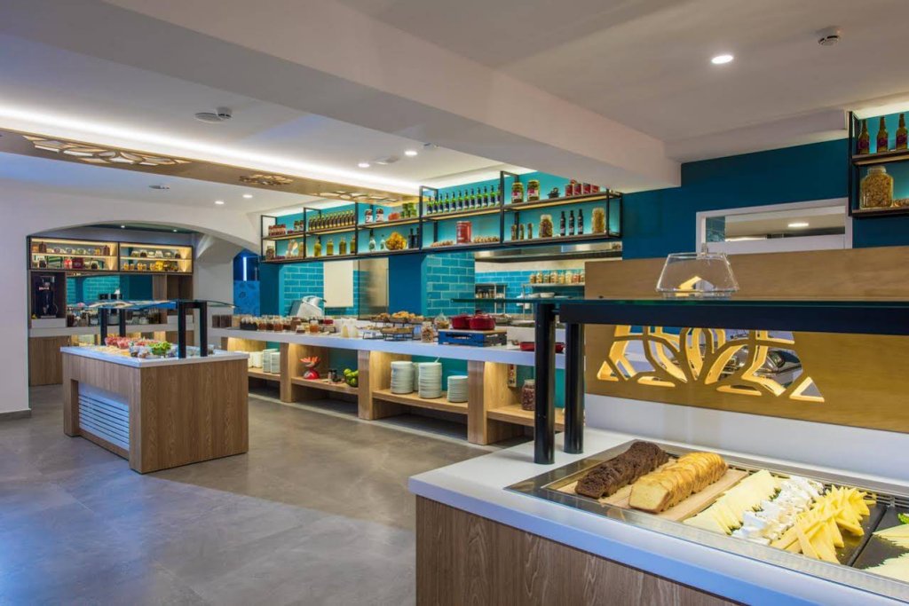 Фото Infinity Blue Boutique Hotel and SPA - Adults Only