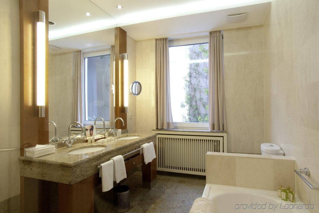 Фото Nassauer Hof