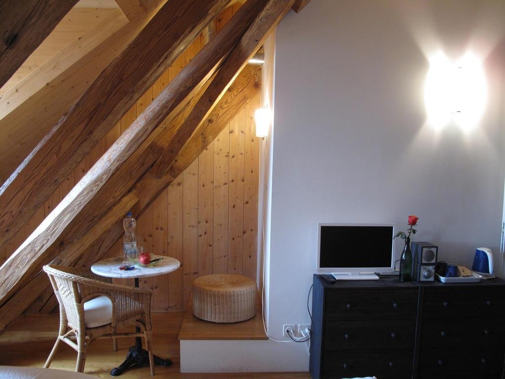 Фото B&b Hotel Oftringen