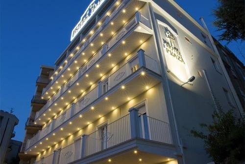 Фото Hotel Plaza