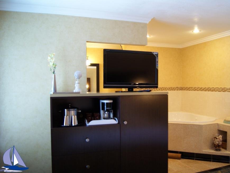 Фото Little Inn by The Bay Newport Beach